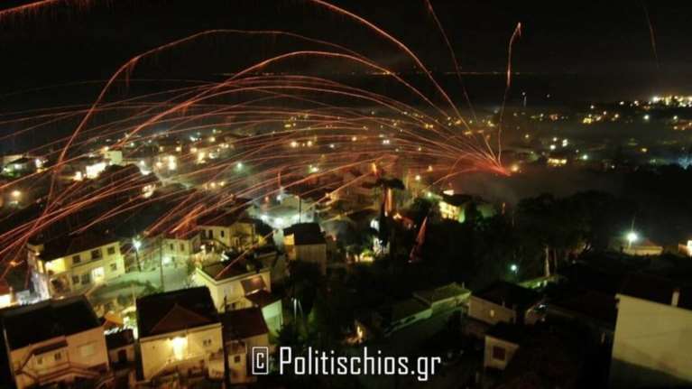 Εντυπωσιακός ρουκετοπόλεμος στον Βροντάδο της Χίου