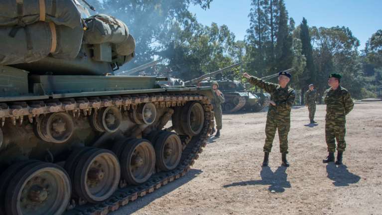 Αυξήθηκαν οι αμυντικές δαπάνες το 2018: Πόσα ξοδεύει η Ελλάδα