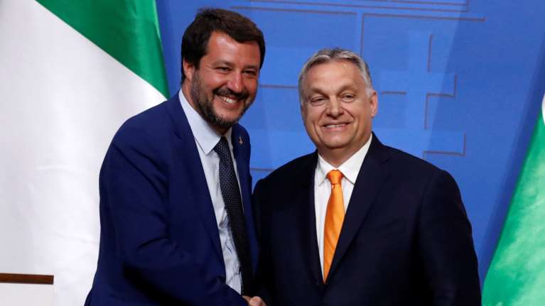 Ορμπαν-Σαλβίνι: Αν κερδίσει η αριστερά, η Ευρώπη θα γίνει ισλαμικό χαλιφάτο