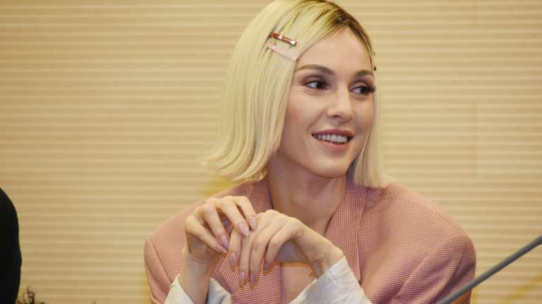 Η κόρη της Τάμτα έγινε 23 χρόνων! Δείτε τες να ποζάρουν μαζί