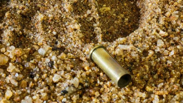 Εντοπίστηκε φυσίγγιο όπλου σε αυλή σχολείου