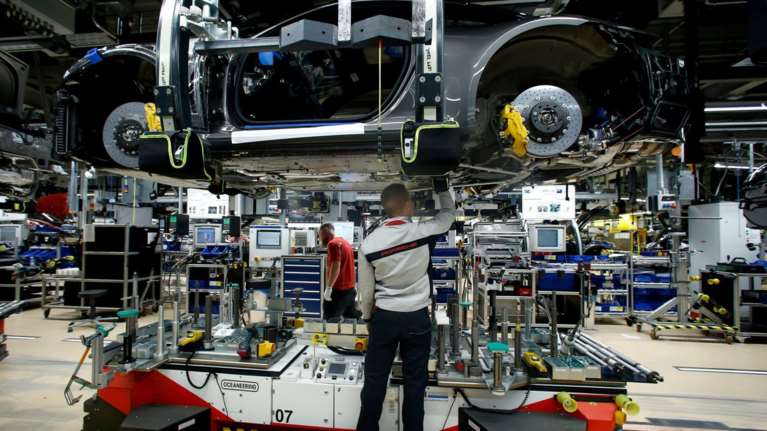 Porsche: &quot;Γκαζώνει&quot; υπέρ των κορονο - ομολόγων και της ευρωπαϊκής αλληλεγγύης