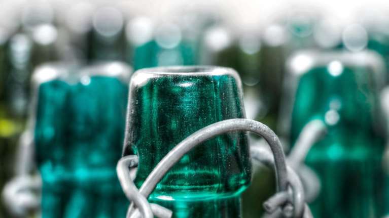 Παγκόσμιο Ρεκόρ Γκίνες στα Ιωάννινα, με γυάλινα μπουκάλια για ανακύκλωση