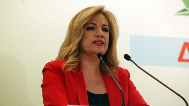 Γεννηματά: ΝΔ και ΣΥΡΙΖΑ καλλιεργούν ένα fake δικομματισμό