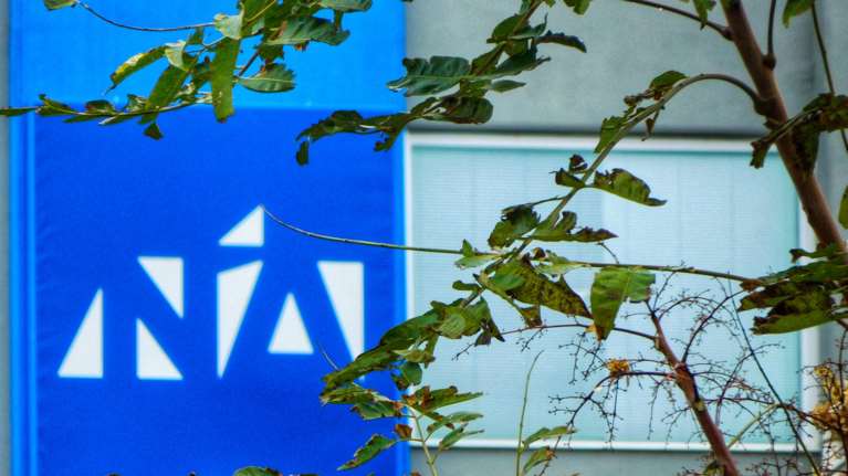 Αιχμηρό σχόλιο της Ν.Δ. για το προεκλογικό σποτ του ΣΥΡΙΖΑ