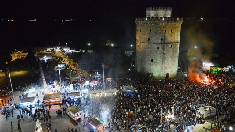 Η νύχτα μέρα στη Θεσσαλονίκη για τον νταμπλούχο ΠΑΟΚ [Εικόνες-Video]