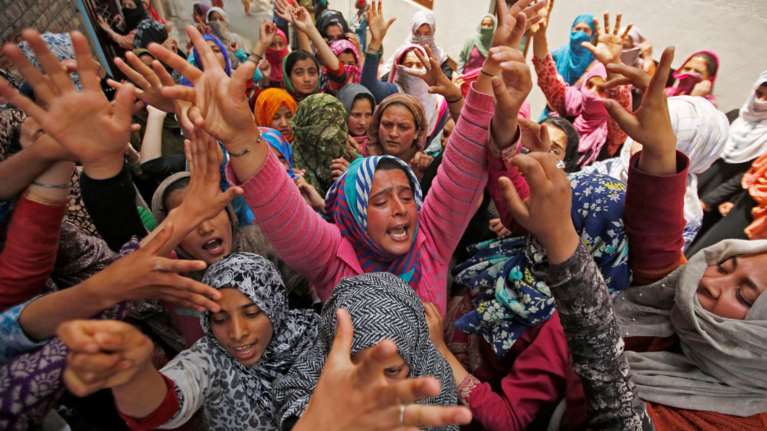 Ινδία: Επεισόδια μετά τον βιασμό ενός 3χρονου κοριτσιού