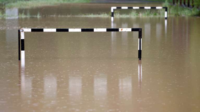 Ρουμανία: Κίτρινος συναγερμός για σφοδρές βροχοπτώσεις σε επτά περιοχές