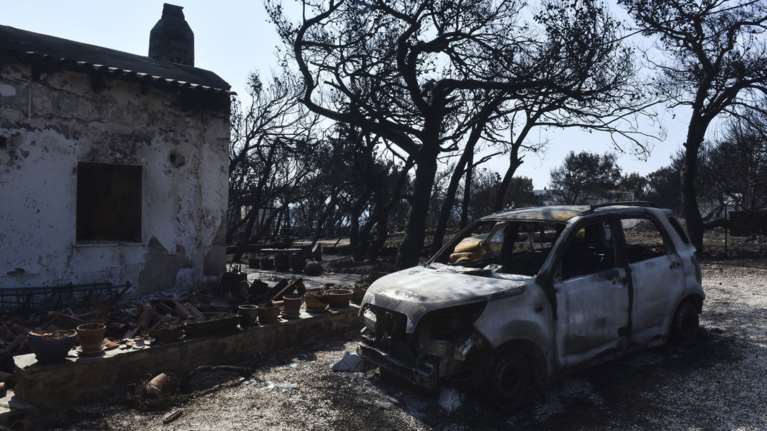 Στο υπ. Περιβάλλοντος οι πυρόπληκτοι από το Μάτι