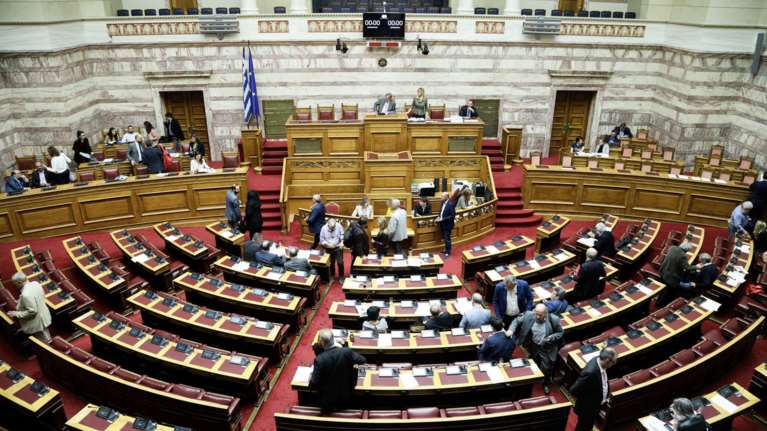 Δημοσιεύθηκε η ΚΥΑ για τον τηλεοπτικό χρόνο των κομμάτων