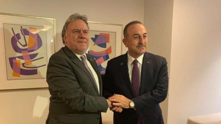 Κατρούγκαλος σε Τσαβούσογλου: Σταματήστε τις παρανομίες στην ΑΟΖ Κύπρου