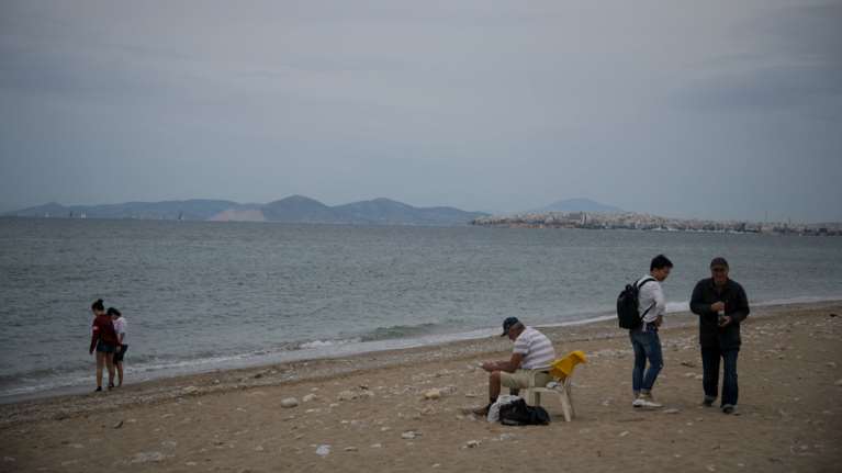 Ζέστη, τοπικές βροχές και αφρικανική σκόνη