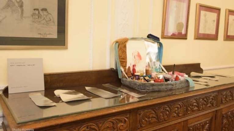 Μέσα στην έκθεση: Ταξιδιωτικά σχόλια. Σύγχρονοι περιηγητές