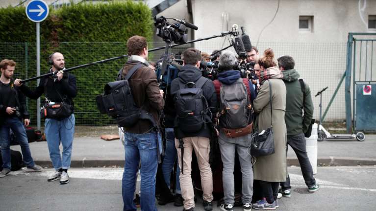 Γαλλία: Πέντε δημοσιογράφοι κλήθηκαν από μυστικές υπηρεσίες