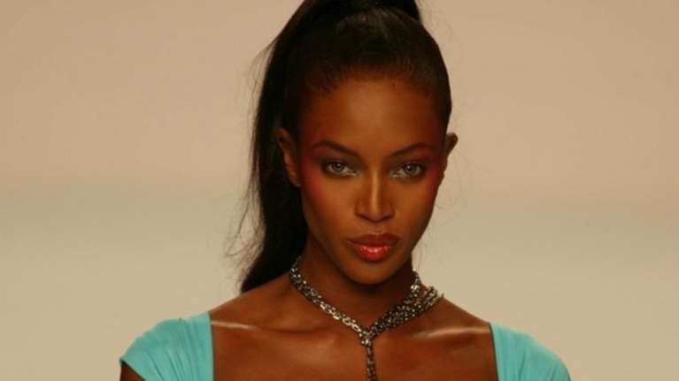 Από τη Σίντι στη Ναόμι: το σπάνιο &amp; συγκινητικό δώρο γενεθλίων