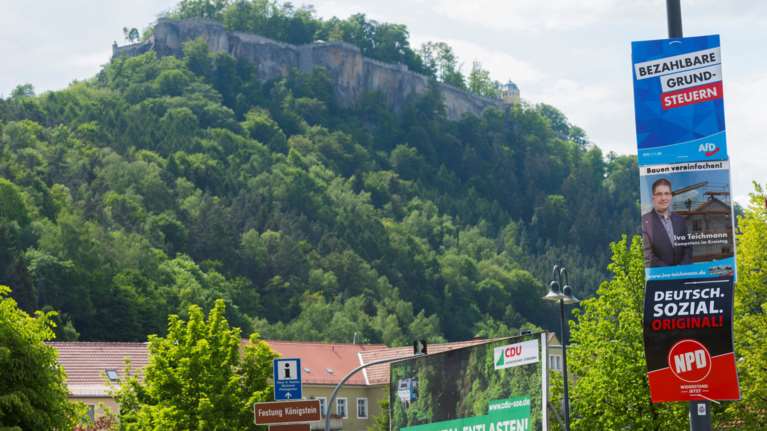 Πολιτικός σεισμός: Μεγάλες απώλειες SPD-CDU, 2οι οι Πράσινοι