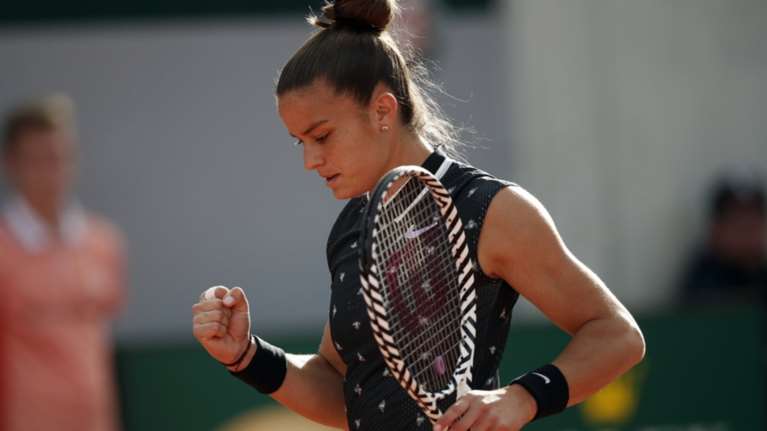 Ρολάν Γκαρός: «Αστραπή» στην πρεμιέρα η Σάκκαρη (video)