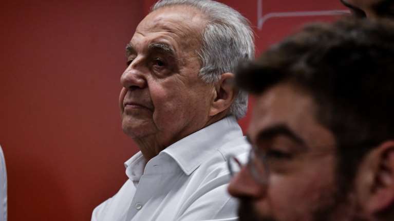 Διάψευση Φλαμπουράρη στα «περί αποχώρησης από την πολιτική»