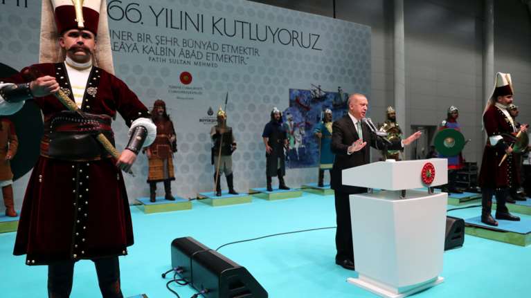 Ερντογάν: Να μην κάνουμε το χατίρι της Δύσης