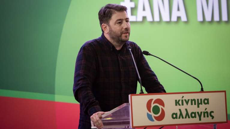 Ανδρουλάκης: «Eξαιρετικά αρνητική εξέλιξη η σύγκρουση Γεννηματά-Βενιζέλου»