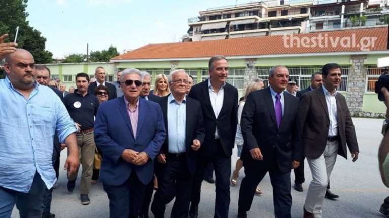 Ψήφισε στη Θεσσαλονίκη ο Κώστας Καραμανλής
