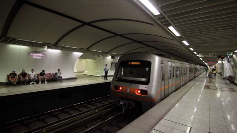 Πως θα κινηθούν τα ΜΜΜ την Παραμονή Πρωτοχρονιάς