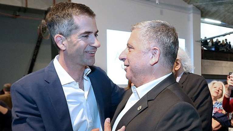 Νίκη του Πατούλη στην Αττική και του Μπακογιάννη στην Αθήνα