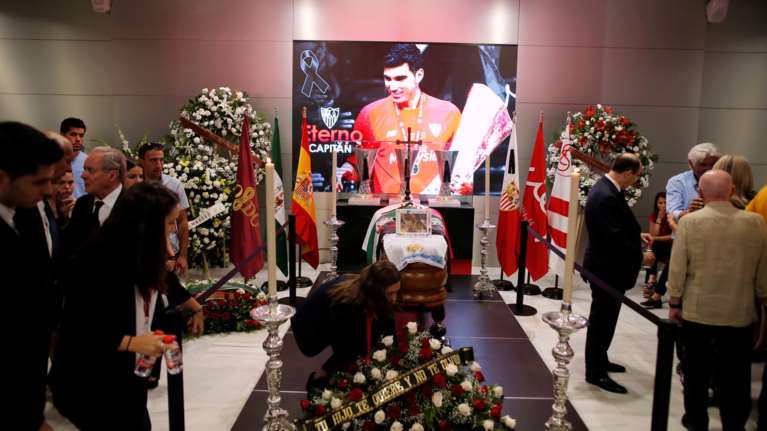 Το &quot;αντίο&quot; του γιου του Ρέγες στον πατέρα του