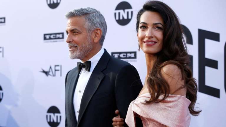 Αυτός είναι ο τρόπος για να δειπνήσεις με Τζορτζ-Αμάλ στο σπίτι τους