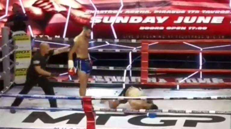 Έλληνας μαχητής του Muay Thai ισοπέδωσε Αμερικανό του Glory (φωτό &amp; βίντεο)