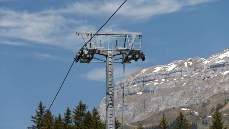 Ελβετία: Δυστύχημα σε χιονοδρομικό - Ένας νεκρός, έξι τραυματίες