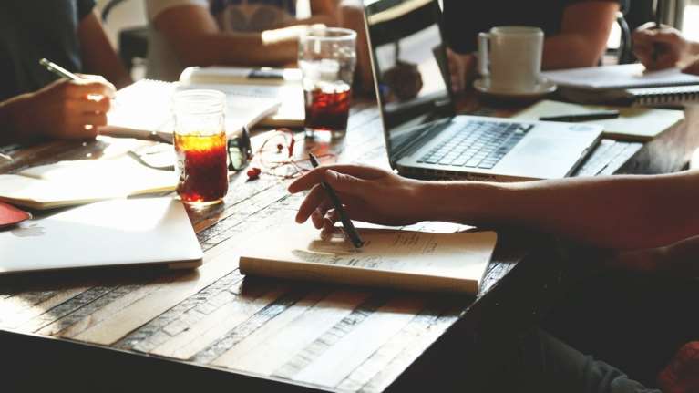 Η γενιά των «Millennials» και η «Generation Z» αποκαλύπτονται