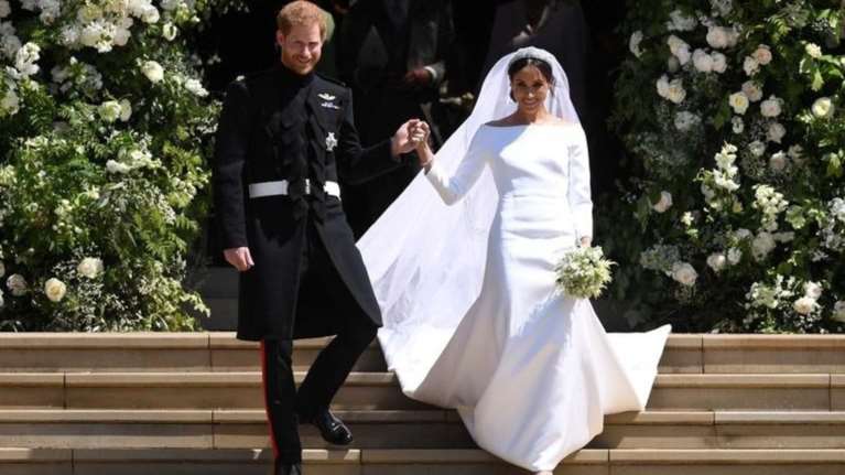 Συναγερμός στο Παλάτι: διέρρευσαν αδημοσίευτες φωτογραφίες Μέγκαν &amp; Χάρι