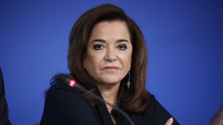 Μπακογιάννη: Το μήνυμα Τσίπρα είναι να έχεις μπάρμπα στην Κορώνη