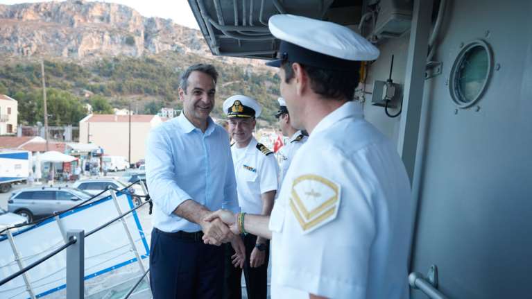 Μητσοτάκης στο Καστελόριζο: Θα υπερασπιστούμε απόλυτα τα δικαιώματά μας