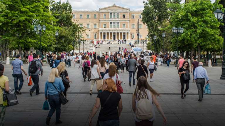 Τα φορολογικά βάσανα της... κατά Τσακαλώτο μεσαίας τάξης