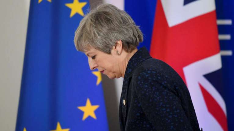 Τερέζα Μέι: Θα παραμείνω μέλος του κοινοβουλίου