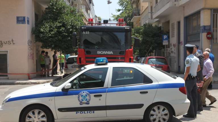 Θρίλερ με νεκρή γυναίκα μέσα σε κουβέρτα στου Γουδή