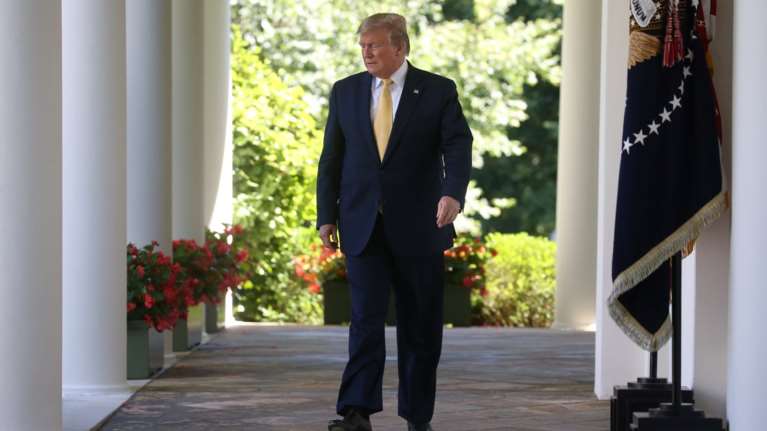 Ο Τραμπ κατηγορεί τους New York Times για «προδοσία»