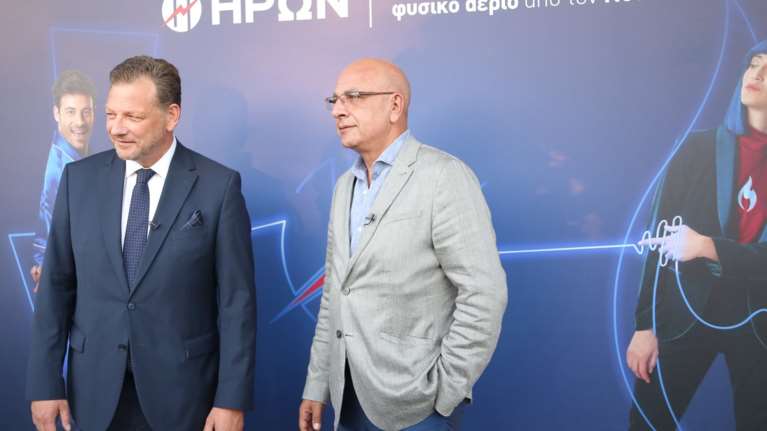 Ο ΗΡΩΝ άνοιξε το πρώτο κατάστημα στην Αθήνα