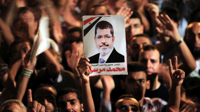 Από ανακοπή καρδιάς πέθανε ο Μοχάμεντ Μόρσι