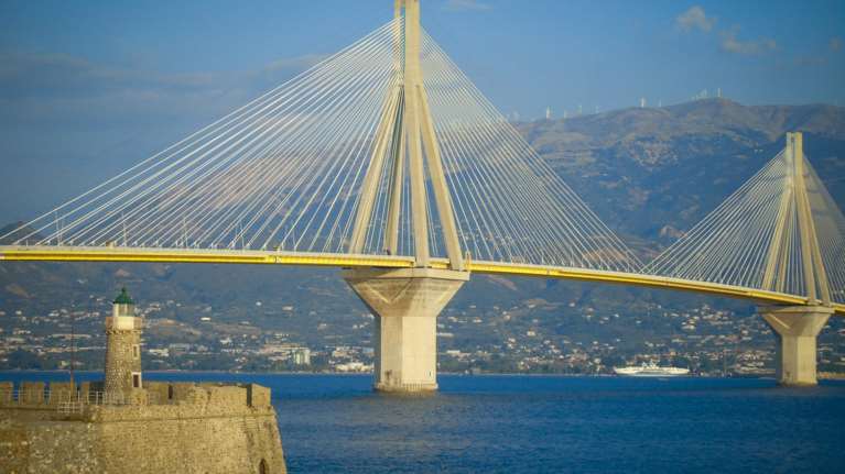 Φωτιά στη Ζήρια: Διακοπή κυκλοφορίας στη Γέφυρα της Διώρυγας Ρίου  - Αντιρρίου, στο ρεύμα προς την Πάτρα