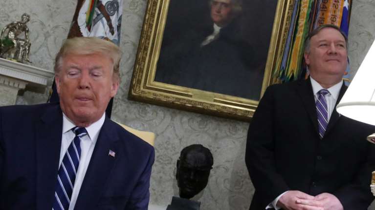 ΗΠΑ: Αρθρογράφος του Elle κατηγορεί τον Τραμπ για βιασμό