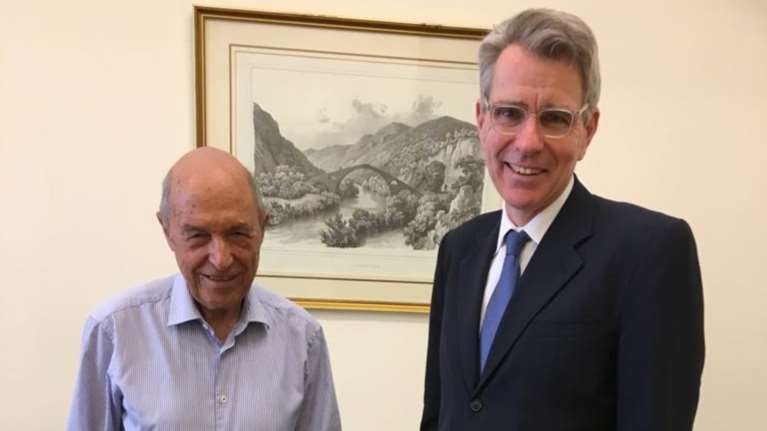 Συνάντηση του Τζέφρι Πάιατ με τον Κώστα Σημίτη