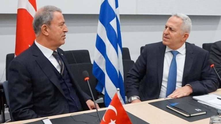 Συνάντηση Αποστολάκη-Ακάρ εν μέσω αυξανόμενης έντασης