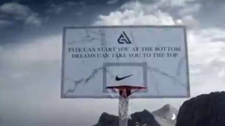 Στην κορυφή του Ολύμπου ο Γιάννης Αντετοκούνμπο από την Nike