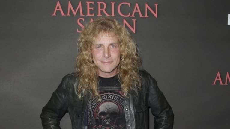 Αυτομαχαιρώθηκε ο ντράμερ των Guns N&#39; Roses, Στίβεν Άντλερ