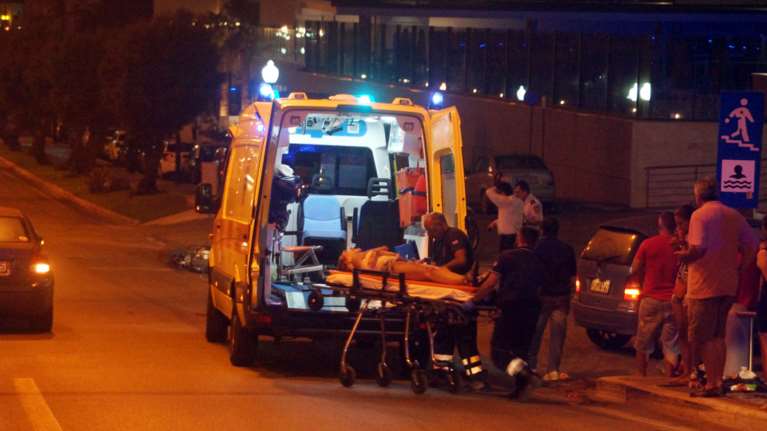 Νεκρός 89χρονος σε πολυκατοικία με τραύματα στο κεφάλι