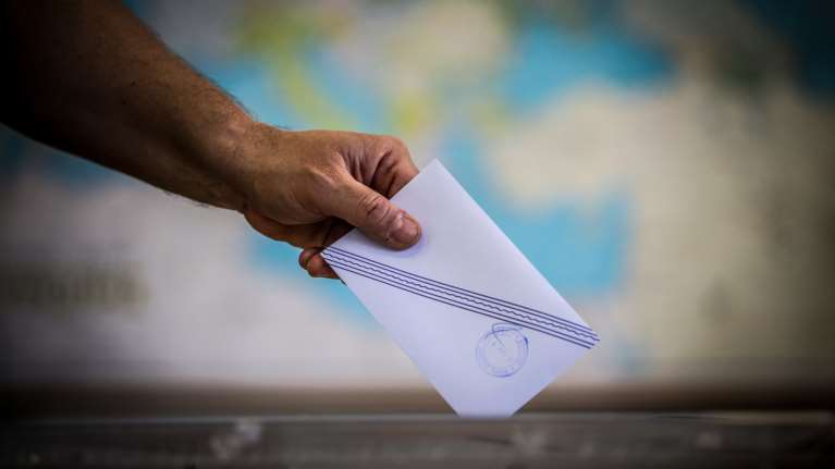 Απο την Αχαΐα στα Χανιά, οι εκλογικές «περιφέρειες της φωτιάς»