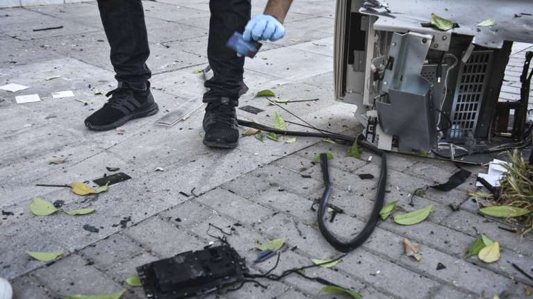 Έκρηξη σε ΑΤΜ στον Ωρωπό τα ξημερώματα